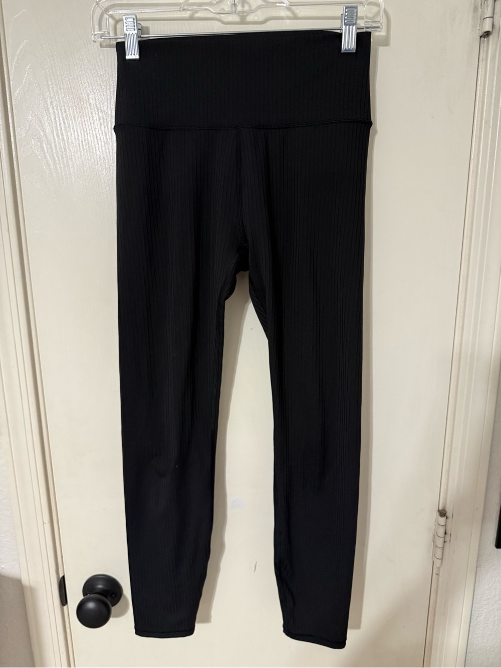 Vuori Black Ribbed High-Waist Leggings